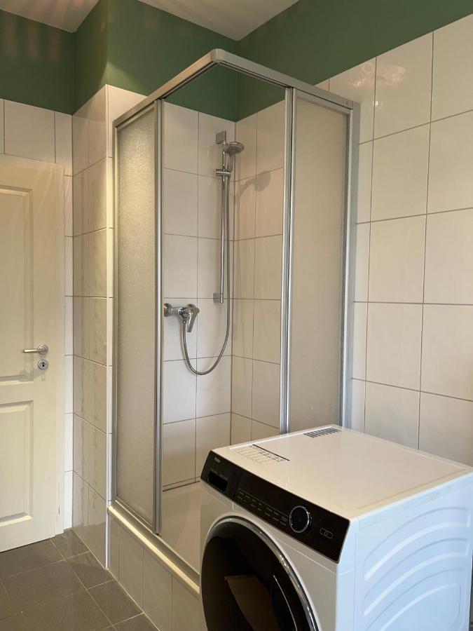 Stilvoller Altbau Mit Balkon - 10 Min To Center Apartment *